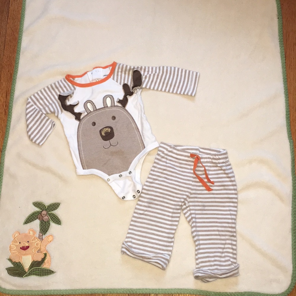 Babies R Us 2 Piece Set